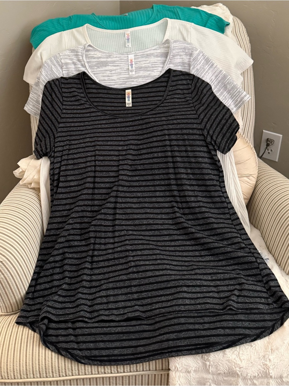 LuLaRoe Women’s Scoop Neck Short Sleeve Tees (Set of 4) All size XL
